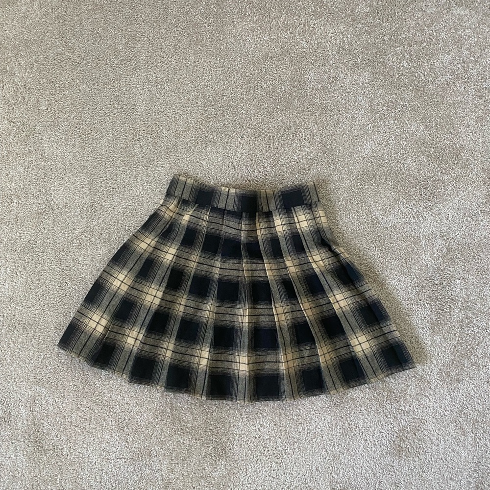 School girl/ tennis skirt